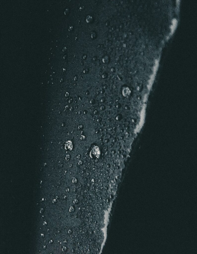 What Is the Difference Between Humidity and Dewpoint?