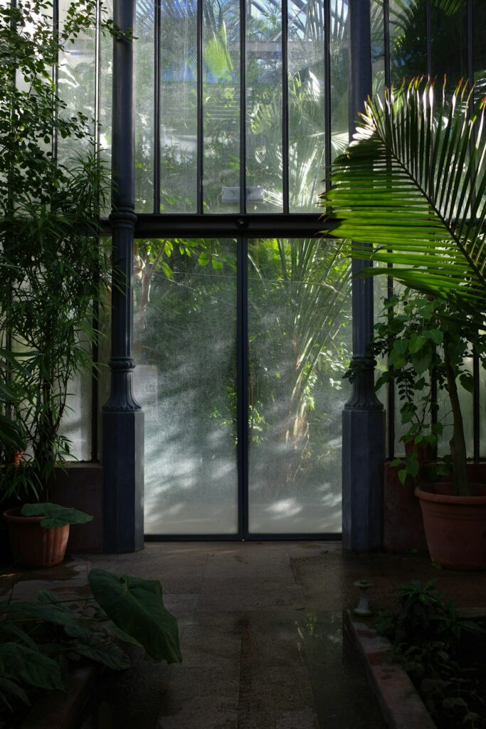 Indoor vs Outdoor Air Quality